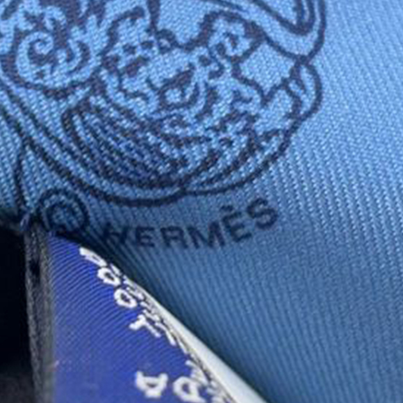 Pre-Loved Hermes Brides de Gala en Fleurs Silk Twilly Scarf - Picture 6 of 8